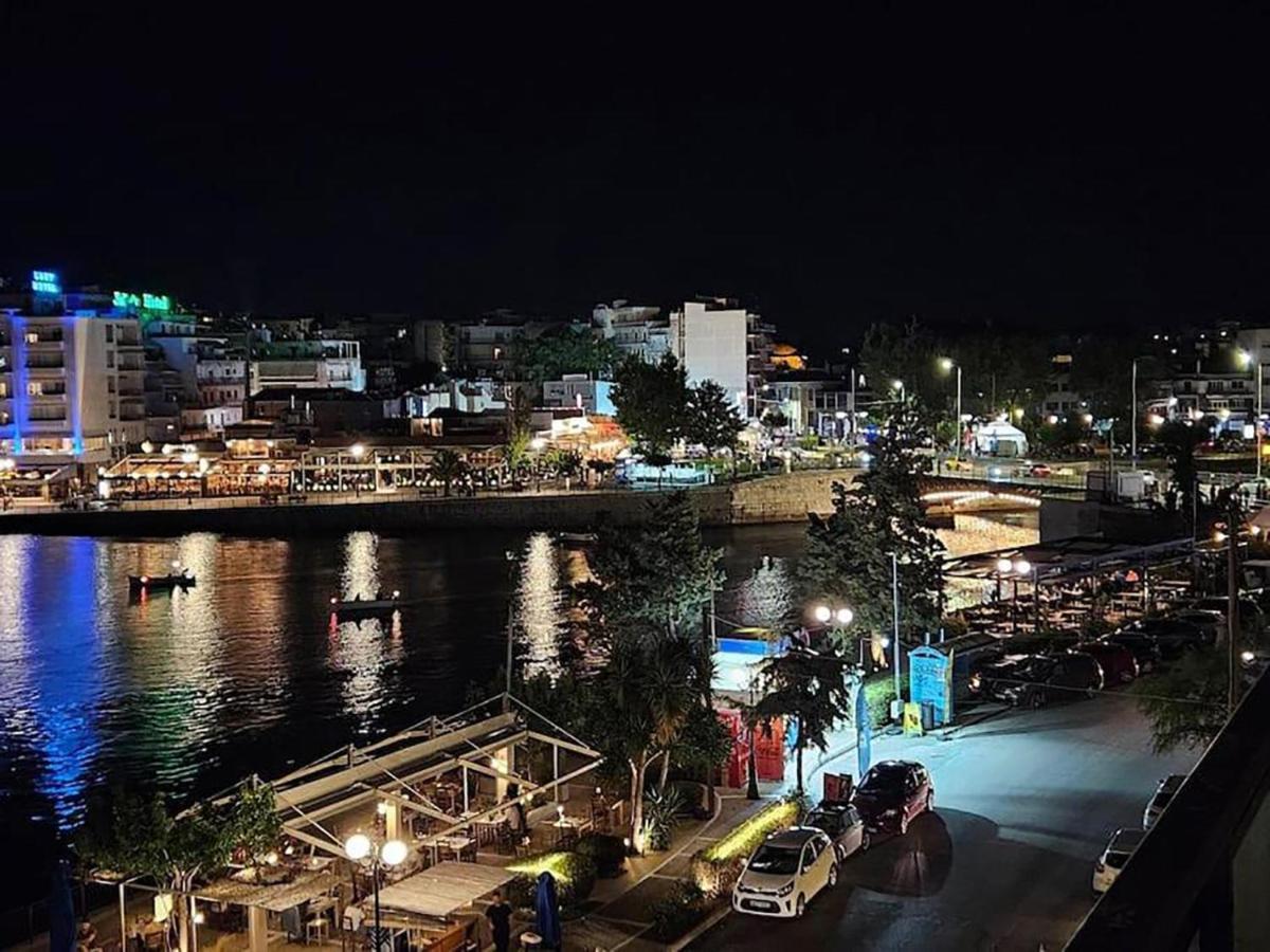 Debbie'S Διαμέρισμα Δίπλα Στο Νερό ! Chalkís Exterior foto