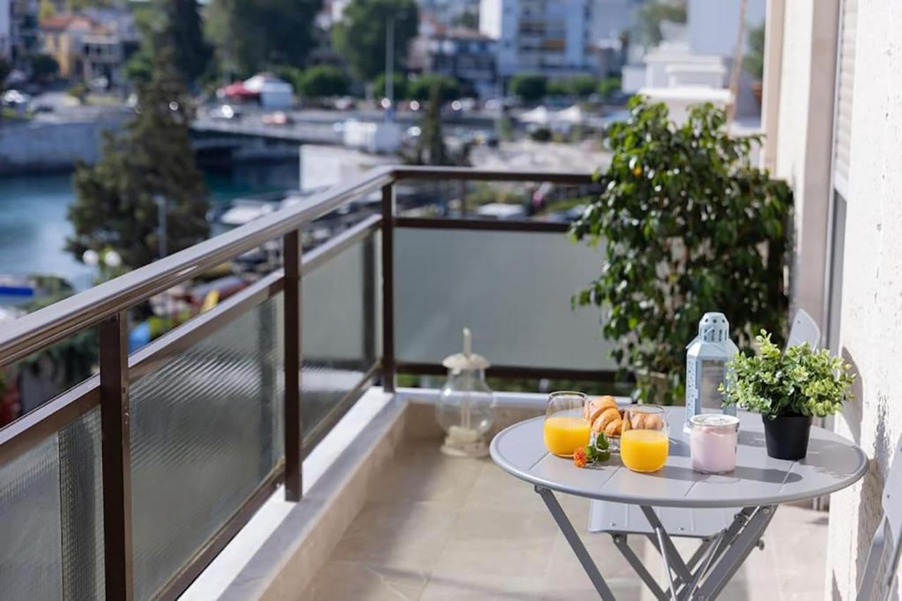 Debbie'S Διαμέρισμα Δίπλα Στο Νερό ! Chalkís Exterior foto